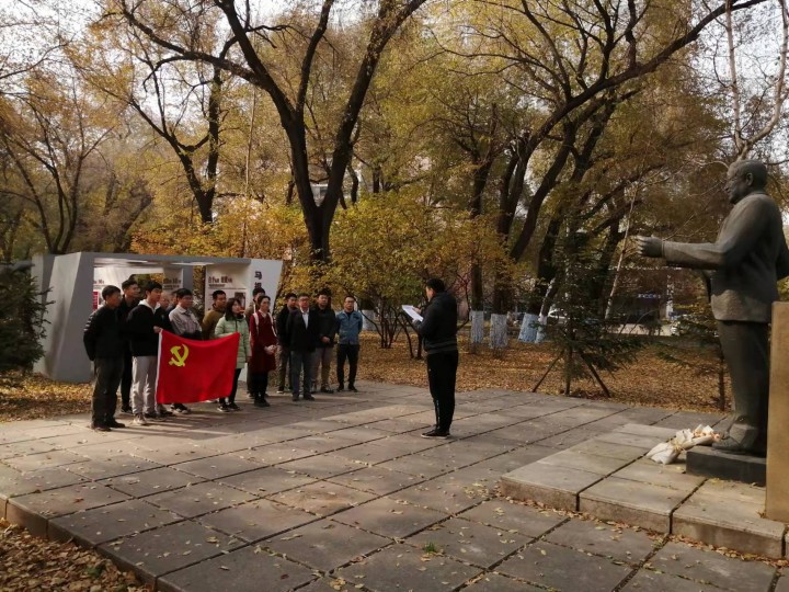 1639538092438166.jpg 冯佳楠-活动-1.jpg